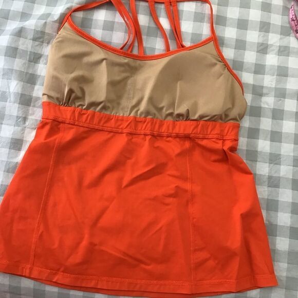 NWT Orange Strappy Open-Back Tank Top with Shelf Bra Women’s Gym S/M/L féminine - Picture 6 of 13